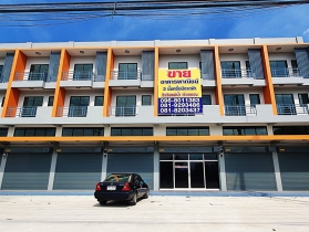 อาคารพาณิชย์ ทำเลทอง  ติดถนนใหญ่ วิวแม่น้ำเจ้าพระยา ปทุมสายใน